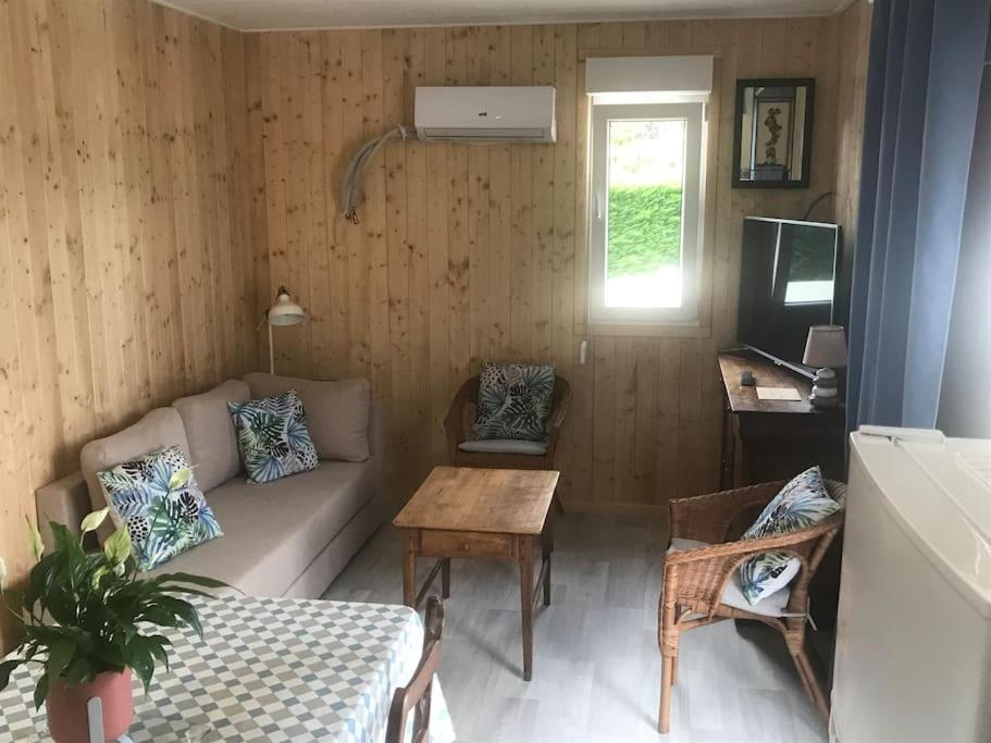 Gite Chalet-Piscine "Belle-Etoile" Touraine Anjou Courcelles-de-Touraine Zewnętrze zdjęcie